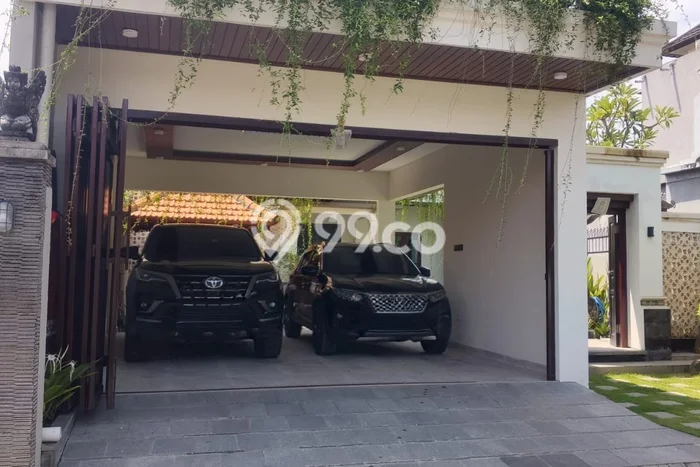 Rumah Luxury Modern Siap Huni di Panjer Denpasar Rumah Luxury Modern Siap Huni di Panjer Denpasar