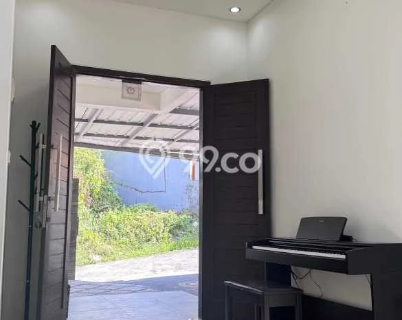 Ready to Use! Premium House LT 175m2 Desain Modern di Ungasan Ready to Use! Premium House LT 175m2 Desain Modern di Ungasan