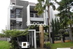 Rumah Elit LB 315m2 Siap Huni Desain Elegan di Raffles Hills, Jakarta Timur Rumah Elit LB 315m2 Siap Huni Desain Elegan di Raffles Hills, Jakarta Timur