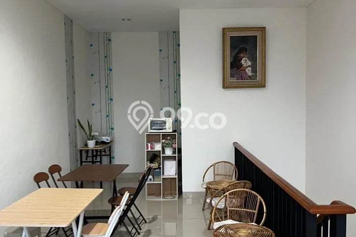 Ruko Dijual di Jakarta Timur LT 45m2 & LB 90m2 Lokasi Terbaik! Ruko Dijual di Jakarta Timur LT 45m2 & LB 90m2 Lokasi Terbaik!