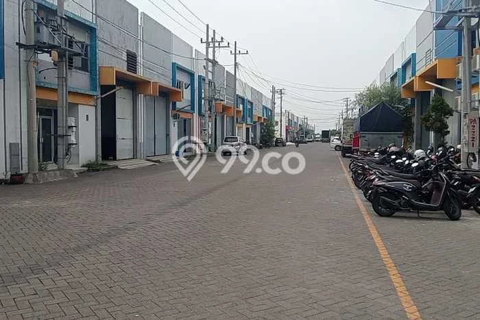 Gudang Disewakan Cepat di Gedangan Sidoarjo LB 360m2 Gudang Disewakan Cepat di Gedangan Sidoarjo LB 360m2