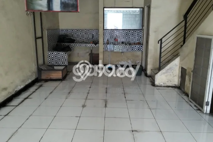 Unit Ruko Disewa Lokasi Asemrowo, Surabaya Spesifikasi Luas Bangunan 225m2 Unit Ruko Disewa Lokasi Asemrowo, Surabaya Spesifikasi Luas Bangunan 225m2