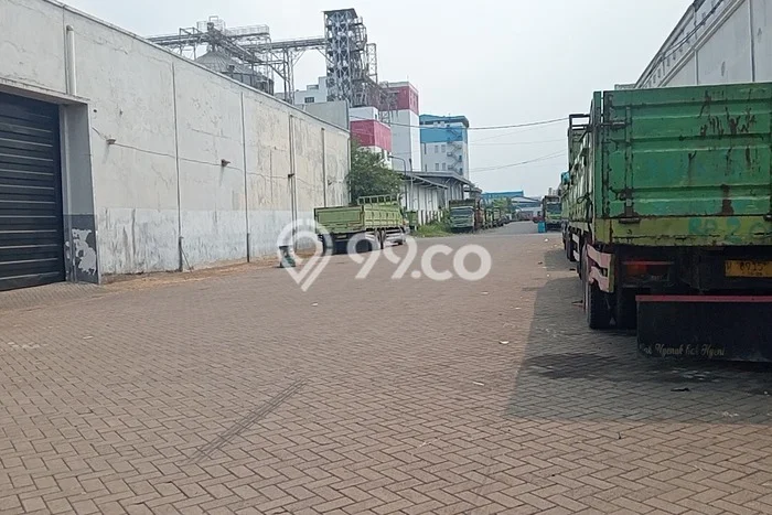 Disewakan Gudang di Waru Sidoarjo LT 300m2, LB 300m2 Disewakan Gudang di Waru Sidoarjo LT 300m2, LB 300m2