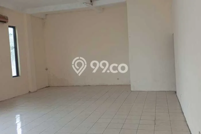 Gudang Area Strategis Kawasan Gedangan, Luas 600m2m², Disewakan, Area Komersial Gudang Area Strategis Kawasan Gedangan, Luas 600m2m², Disewakan, Area Komersial