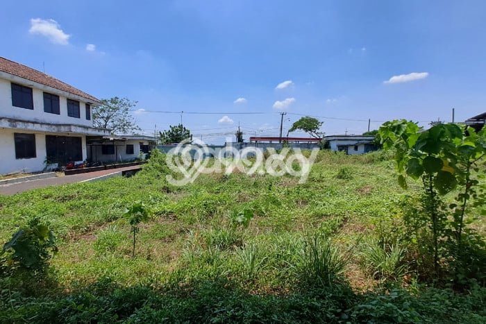 Gudang bagus disewakan di Krian Sidoarjo dengan LB 4478m2 harga sewa terbaik Gudang bagus disewakan di Krian Sidoarjo dengan LB 4478m2 harga sewa terbaik