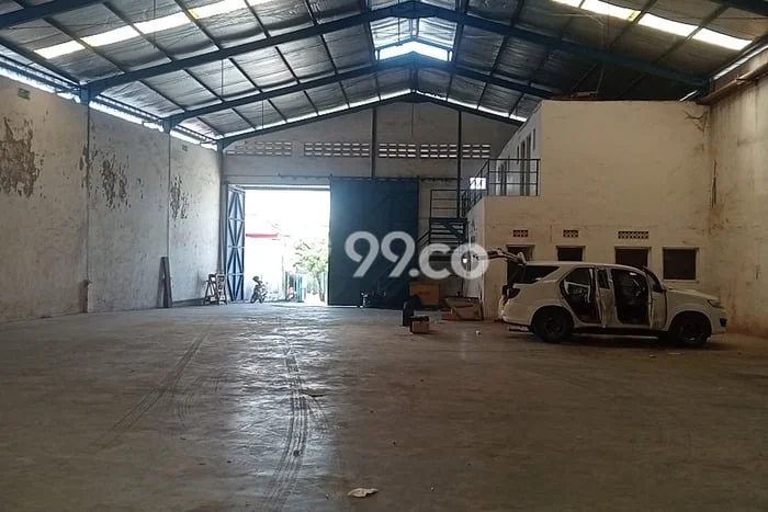 Gudang untuk disewa di Wiyung punya LT 800m2 & LB 528m2 harga sewa kompetitif Gudang untuk disewa di Wiyung punya LT 800m2 & LB 528m2 harga sewa kompetitif