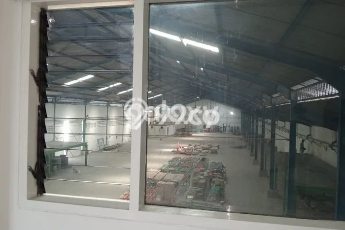 Gudang Disewa di Tandes, Surabaya, LT 2930m2 / LB 2500m2 Gudang Disewa di Tandes, Surabaya, LT 2930m2 / LB 2500m2