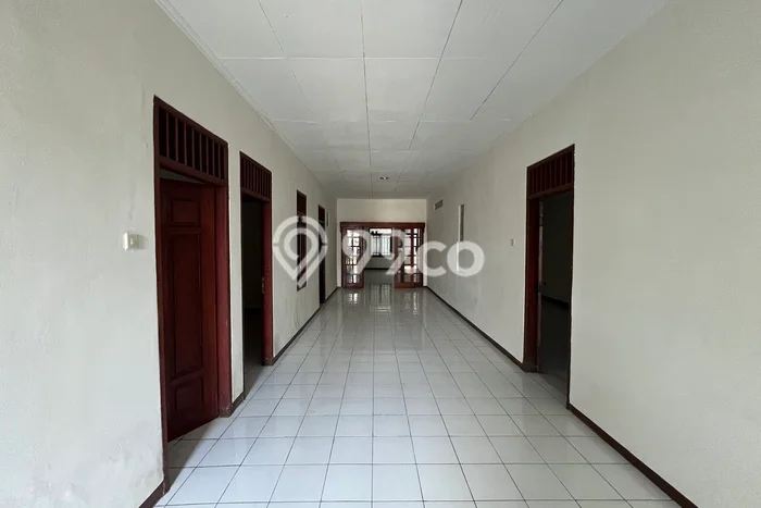 Unit Ruko Disewa Lokasi Harjamukti, Cirebon Spesifikasi Luas Bangunan 250m2 Unit Ruko Disewa Lokasi Harjamukti, Cirebon Spesifikasi Luas Bangunan 250m2