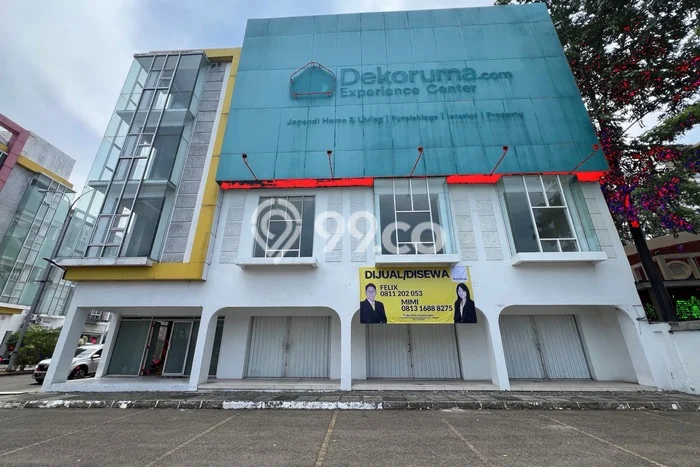 Ruko untuk Disewa di Pusat Cirebon Luas Bangunan 2114m2 Ruko untuk Disewa di Pusat Cirebon Luas Bangunan 2114m2