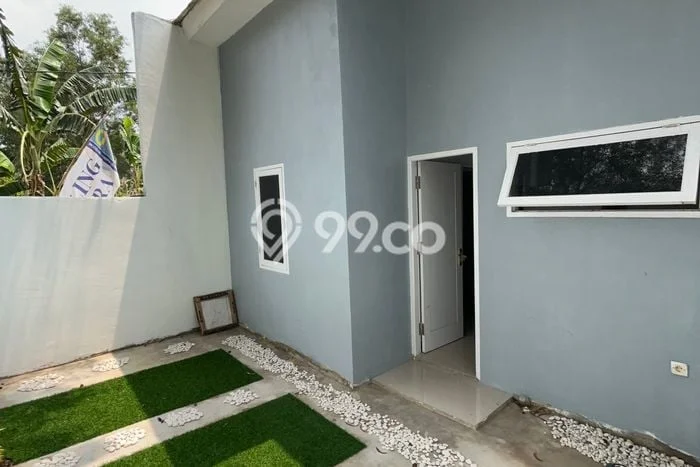 For Sale Rumah 2 Kamar Lokasi Strategis Nyaman dan Strategis di Mustikajaya For Sale Rumah 2 Kamar Lokasi Strategis Nyaman dan Strategis di Mustikajaya
