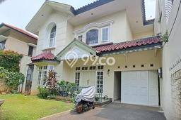 Rumah Mewah Siap Huni LT 366m2 di Kebayoran Baru, Jakarta Selatan Rumah Mewah Siap Huni LT 366m2 di Kebayoran Baru, Jakarta Selatan
