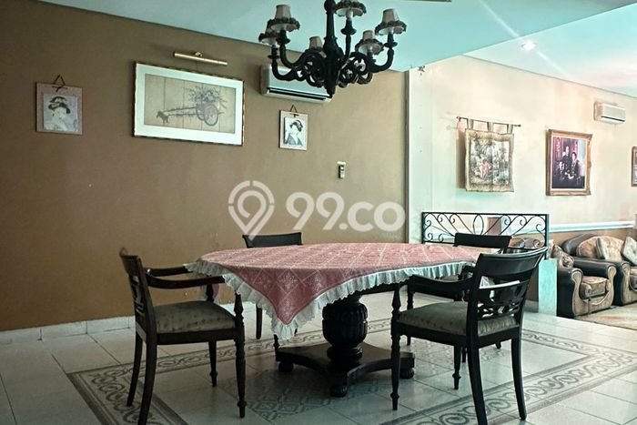 Jual Rumah Luas Elegan Dengan View Eksklusif di Sektor 9-Bintaro, Tangerang Selatan Jual Rumah Luas Elegan Dengan View Eksklusif di Sektor 9-Bintaro, Tangerang Selatan