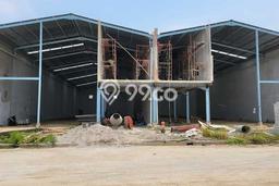 LOKASI PREMIUM! Gudang Area Bisnis di Teluk Naga, Luas 750m2m², Siap Operasional LOKASI PREMIUM! Gudang Area Bisnis di Teluk Naga, Luas 750m2m², Siap Operasional