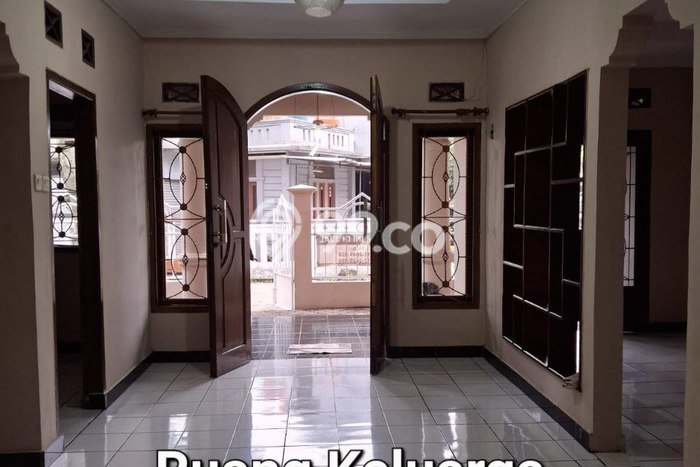 Dijual Cepat Rumah Favorit Siap Huni LB 150m2 di Cileunyi, Bandung Dijual Cepat Rumah Favorit Siap Huni LB 150m2 di Cileunyi, Bandung