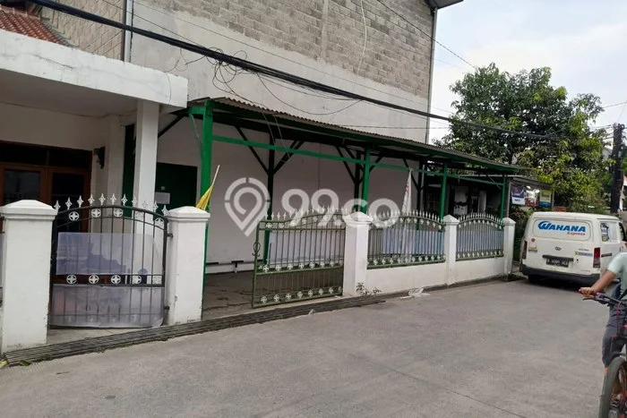 Rumah Eksklusif Siap Huni LT 356m2 di Arcamanik, Bandung Rumah Eksklusif Siap Huni LT 356m2 di Arcamanik, Bandung