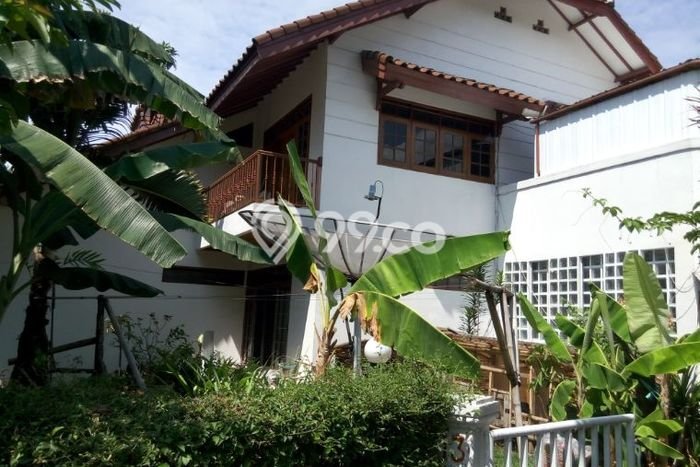 Rumah Elit Modern Tanpa Renovasi di Bandung Kota Bandung Rumah Elit Modern Tanpa Renovasi di Bandung Kota Bandung