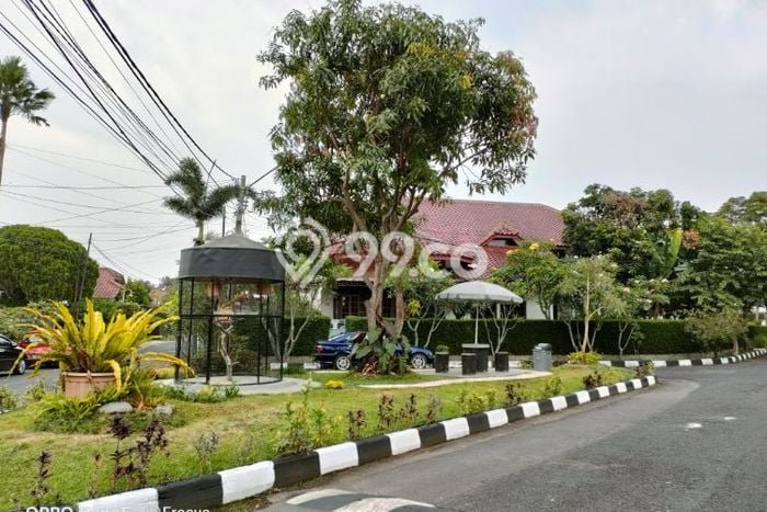 Rumah Elit Modern Tanpa Renovasi di Bandung Kota Bandung Rumah Elit Modern Tanpa Renovasi di Bandung Kota Bandung