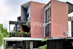 Ready to Use! Premium House LT 275m2 Desain Elegan di Lebak Bulus Ready to Use! Premium House LT 275m2 Desain Elegan di Lebak Bulus