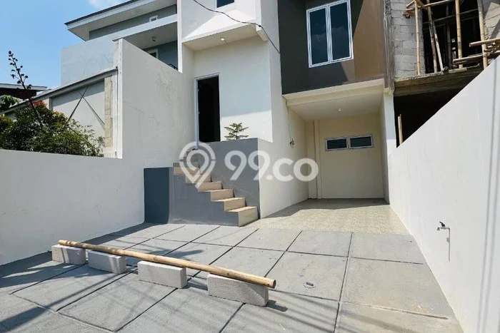 For Sale Rumah 4 Kamar Lokasi Ideal Nyaman dan Strategis di Cipayung For Sale Rumah 4 Kamar Lokasi Ideal Nyaman dan Strategis di Cipayung