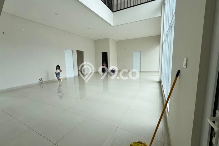 For Sale! Luxury House LT 375m2 Desain Modern di BSD Giri Loka For Sale! Luxury House LT 375m2 Desain Modern di BSD Giri Loka