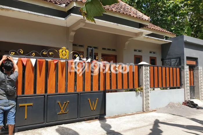Rumah Modern Minimalis 2 KT Siap Huni di Colomadu Rumah Modern Minimalis 2 KT Siap Huni di Colomadu