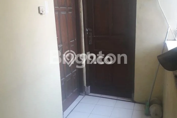 Disewakan segera rumah minimalis lokasi strategis 6 Kamar di Jebres, Surakarta Disewakan segera rumah minimalis lokasi strategis 6 Kamar di Jebres, Surakarta