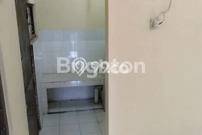 Rumah di Pasar Kliwon, 1 KM, Area Berkembang Rumah di Pasar Kliwon, 1 KM, Area Berkembang
