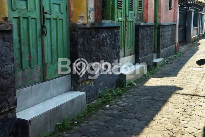 Ruko Paling Dicari LB 400m2 Dijual di Pasar Kliwon Ruko Paling Dicari LB 400m2 Dijual di Pasar Kliwon