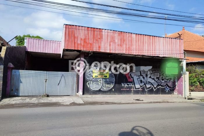 Dijual Rumah Premium dengan Fasilitas Sekitar Lengkap di Laweyan, Solo Dijual Rumah Premium dengan Fasilitas Sekitar Lengkap di Laweyan, Solo