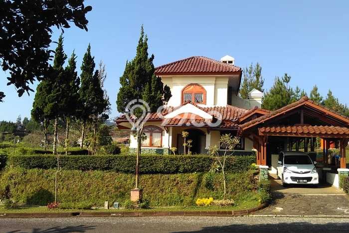 Siap Vila di Ciater, Ukuran 687m2m², Lingkungan Nyaman Siap Vila di Ciater, Ukuran 687m2m², Lingkungan Nyaman