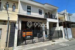 Rumah Mewah Dijual LT 140m2 di Regol, Bandung Rumah Mewah Dijual LT 140m2 di Regol, Bandung
