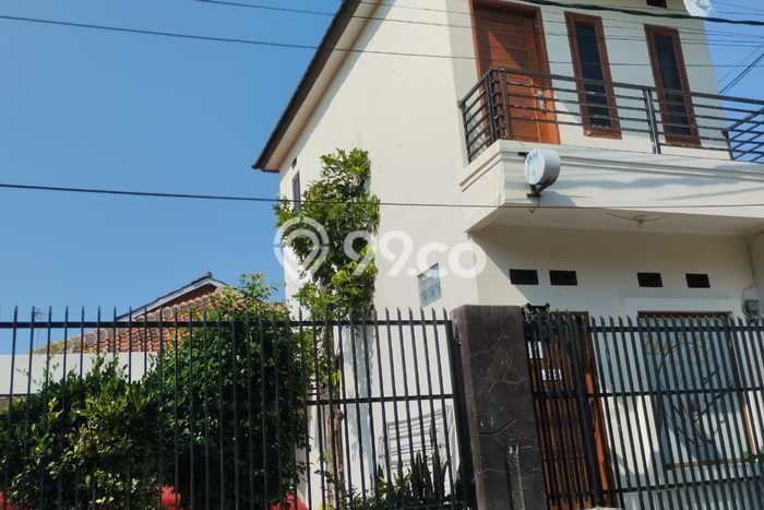 Rumah Kost Dijual di Batununggal, Bandung, 11 KT, 6 KM, Bangunan 205m2 Rumah Kost Dijual di Batununggal, Bandung, 11 KT, 6 KM, Bangunan 205m2