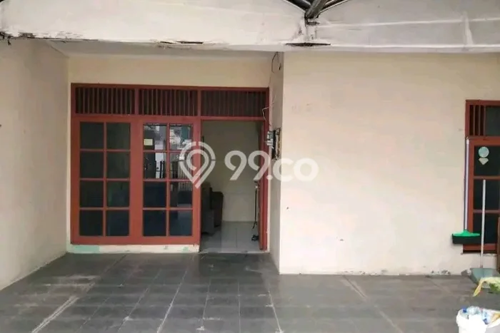 Rumah Modern 4 KT di Pondok Bambu Jakarta Timur Unfurnished Rumah Modern 4 KT di Pondok Bambu Jakarta Timur Unfurnished