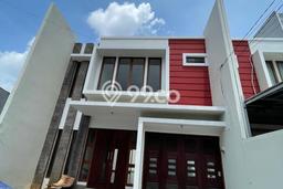 Dijual Rumah Premium dengan Fasilitas Sekitar Lengkap di Duren Sawit, Jakarta Timur Dijual Rumah Premium dengan Fasilitas Sekitar Lengkap di Duren Sawit, Jakarta Timur