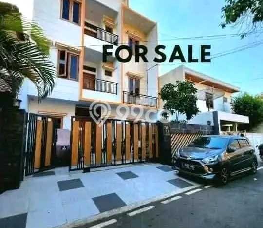 Dijual Kost Strategis di Cempaka Putih, Jakarta Pusat 14 KT, 15 KM, Luas Bangunan 300m2 Dijual Kost Strategis di Cempaka Putih, Jakarta Pusat 14 KT, 15 KM, Luas Bangunan 300m2
