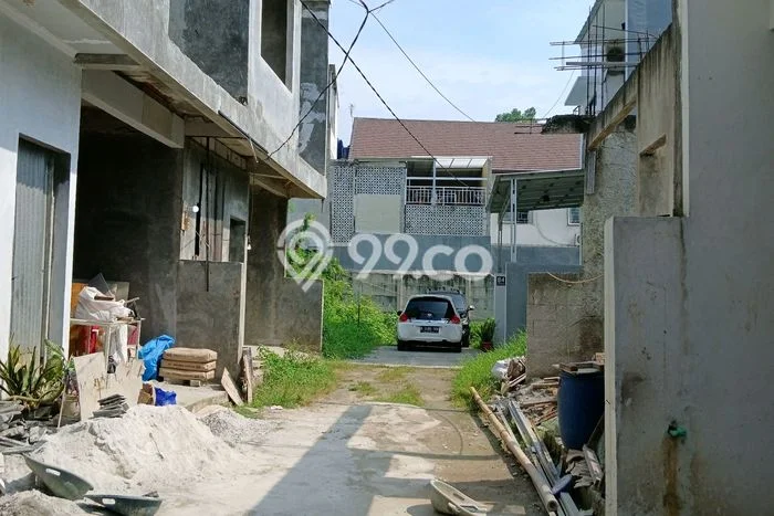 Rumah Luas Asri 2 KT Siap Pakai di Lubang Buaya Jakarta Timur Rumah Luas Asri 2 KT Siap Pakai di Lubang Buaya Jakarta Timur