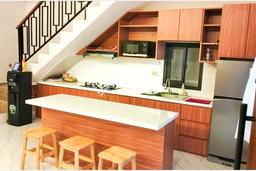Dijual Rumah Luas Megah Dengan View Cantik di Cikutra, Bandung Dijual Rumah Luas Megah Dengan View Cantik di Cikutra, Bandung