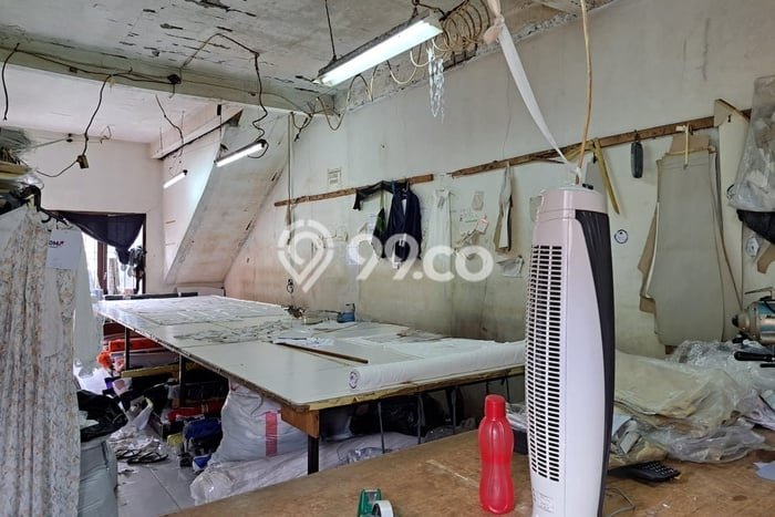 Pabrik Dijual di Prime Area Bekasi Luas 300m2 Pabrik Dijual di Prime Area Bekasi Luas 300m2