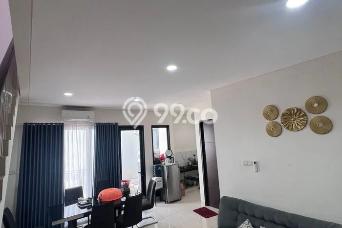 Dijual Rumah Mewah Elegan Dengan View Eksklusif di Citra Grand, Jakarta Timur Dijual Rumah Mewah Elegan Dengan View Eksklusif di Citra Grand, Jakarta Timur