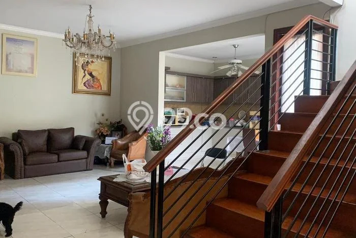 Rumah Luxury Modern Tanpa Renovasi di Citra Grand Jakarta Timur Rumah Luxury Modern Tanpa Renovasi di Citra Grand Jakarta Timur