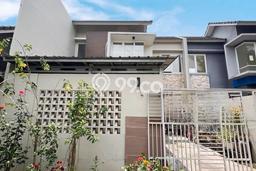 Jual Rumah Bagus Siap Huni LB 110m2 di Cileungsi, Bogor Jual Rumah Bagus Siap Huni LB 110m2 di Cileungsi, Bogor