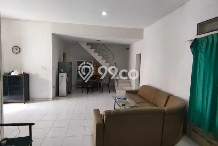 SPECIAL RATE! Rumah di Nginden, 4 KT, Area Asri, LT 180m2m² Bangunan 150m2m² SPECIAL RATE! Rumah di Nginden, 4 KT, Area Asri, LT 180m2m² Bangunan 150m2m²