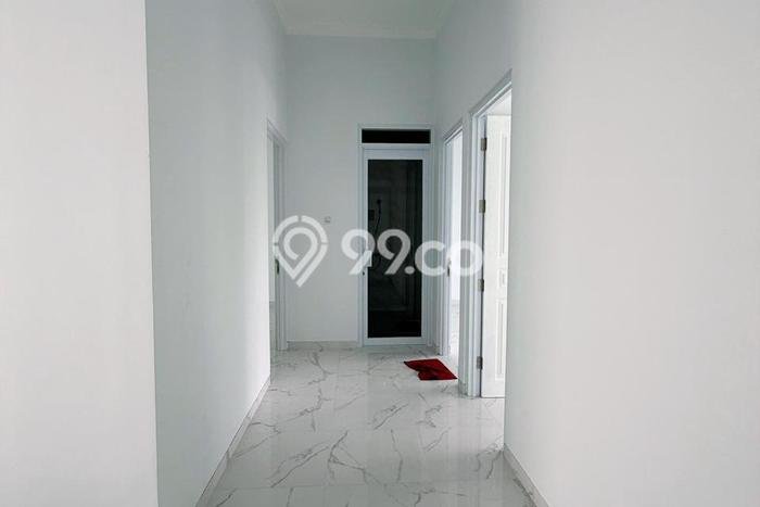 Rumah Modern 4 KT di Citraland Surabaya Unfurnished Rumah Modern 4 KT di Citraland Surabaya Unfurnished