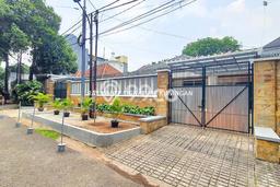 Disewakan Hunian Konsep Modern di Kebayoran Baru Jakarta Selatan dengan 3 KT Disewakan Hunian Konsep Modern di Kebayoran Baru Jakarta Selatan dengan 3 KT