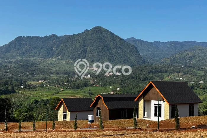 HARGA TERBAIK! Tanah di Cibubur, Luas 100m², Jalur Strategis, Cocok untuk Investasi HARGA TERBAIK! Tanah di Cibubur, Luas 100m², Jalur Strategis, Cocok untuk Investasi
