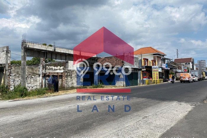 LOKASI PREMIUM! Tanah Kawasan Ngasem, Luas 427m2m², Ideal untuk Investasi LOKASI PREMIUM! Tanah Kawasan Ngasem, Luas 427m2m², Ideal untuk Investasi