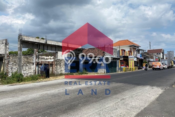 LOKASI PREMIUM! Tanah Kawasan Ngasem, Luas 427m2m², Ideal untuk Investasi LOKASI PREMIUM! Tanah Kawasan Ngasem, Luas 427m2m², Ideal untuk Investasi