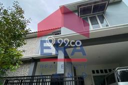 Rumah Elit Modern Tanpa Renovasi di Cemorokandang Malang Rumah Elit Modern Tanpa Renovasi di Cemorokandang Malang