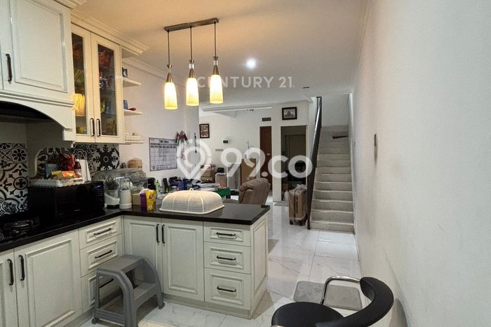 Rumah Elit Modern Siap Huni di Bintaro Jakarta Selatan Rumah Elit Modern Siap Huni di Bintaro Jakarta Selatan
