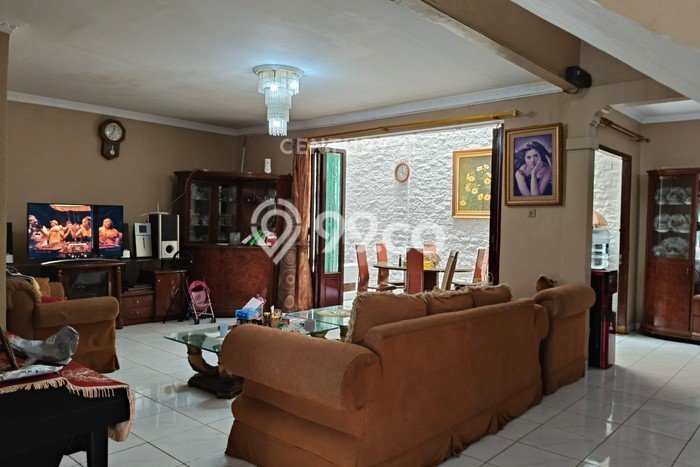 Rumah Luxury Modern Tanpa Renovasi di Bintaro Tangerang Selatan Rumah Luxury Modern Tanpa Renovasi di Bintaro Tangerang Selatan